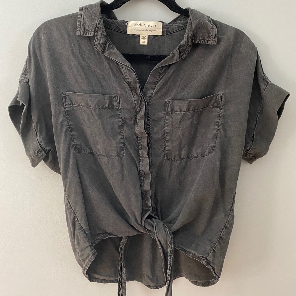 grey button-up tie front crop top